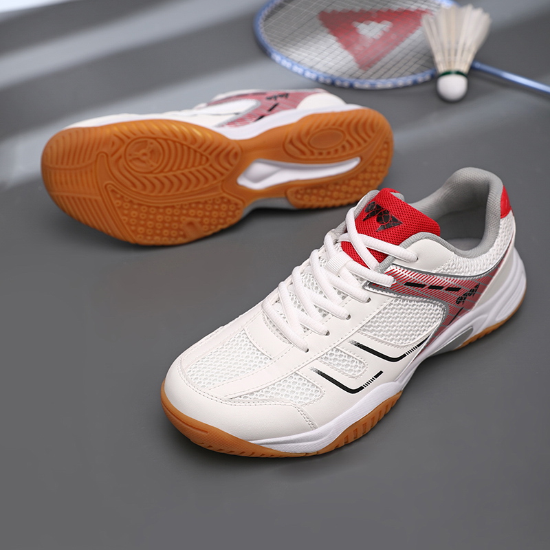 Yeni Badminton Ayakkabıları Er - Leatherwork Desk incelemesi ve fiyatı